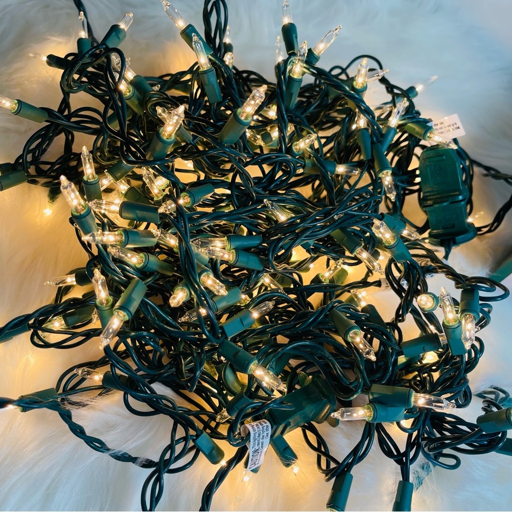 Brand New 100 Mini String Lights/ 25FT lighted length per set/ waterproof